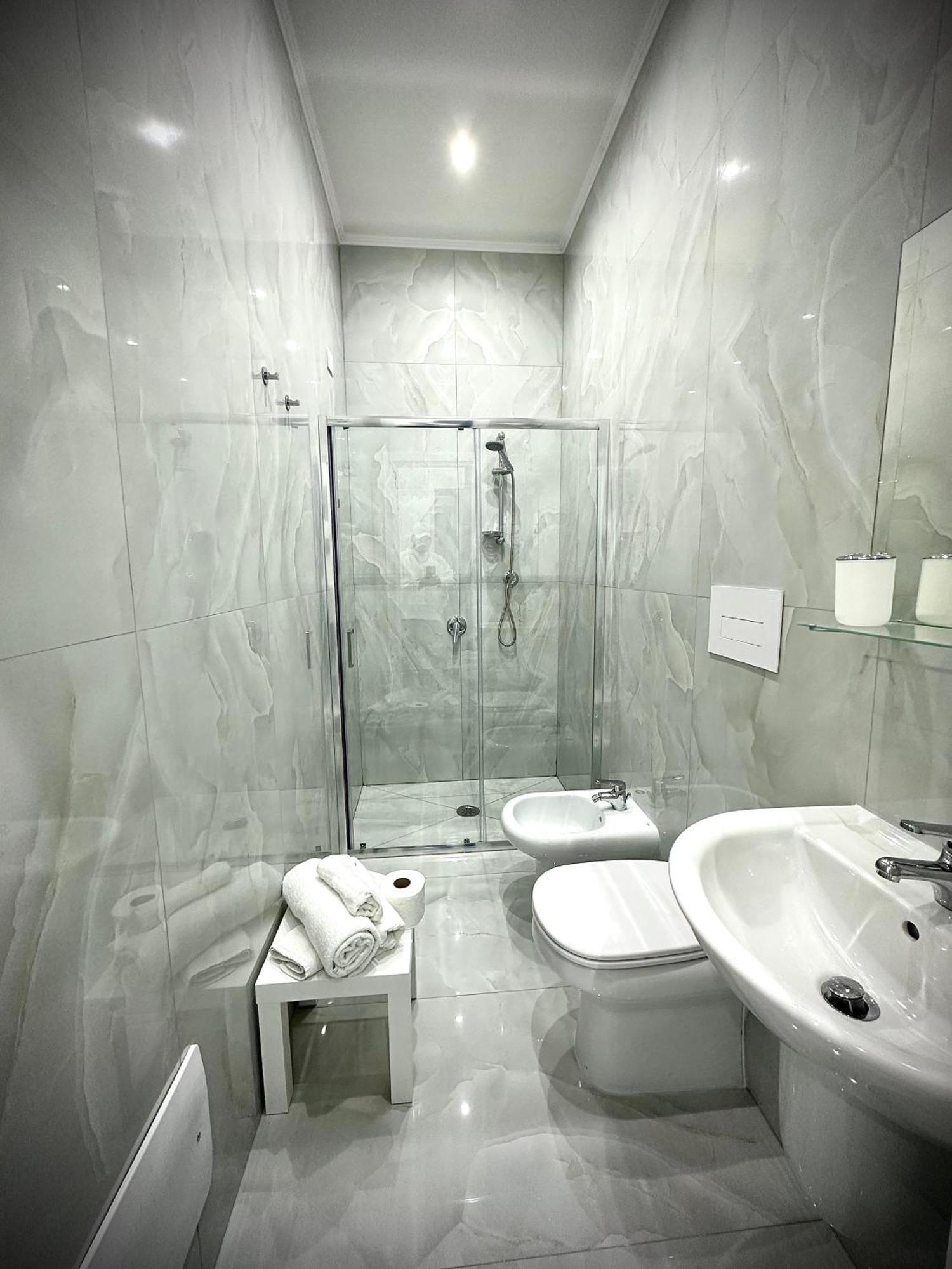 Marvit Central Luxury Naples Exterior photo